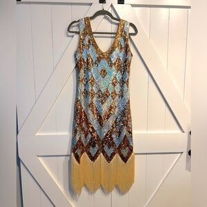 Exquisite Flapper Gatsby Dress! Gold & Iridescent Sequins with Fringe